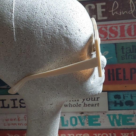 Vintage 60's Shades *Final Price* - Picture 8 of 11